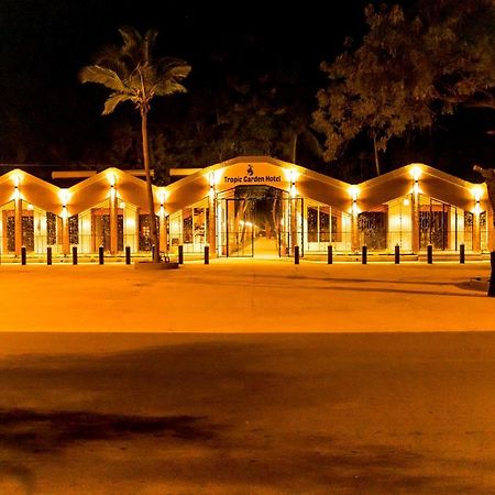 Tropic Garden Hotel Bakau Dış mekan fotoğraf