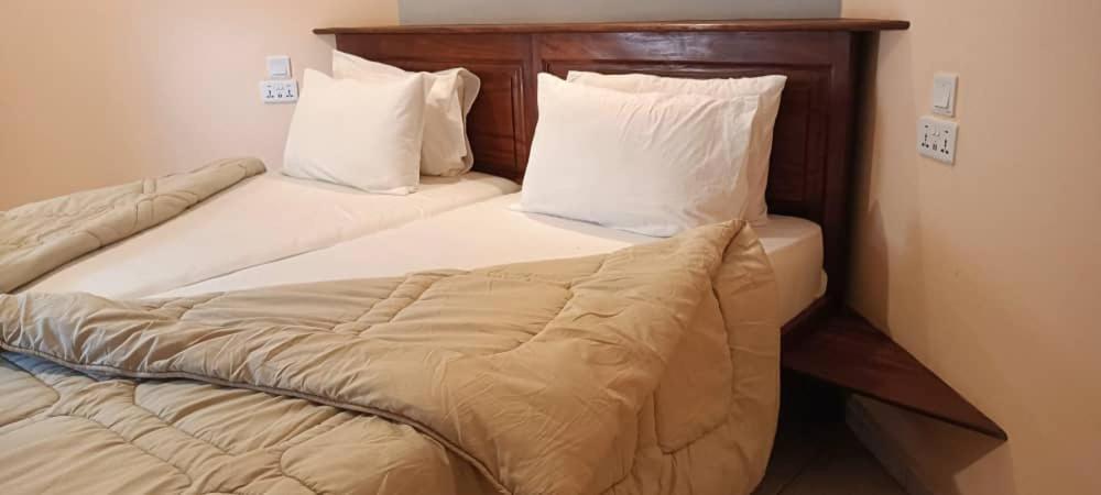 Tropic Garden Hotel Bakau Dış mekan fotoğraf