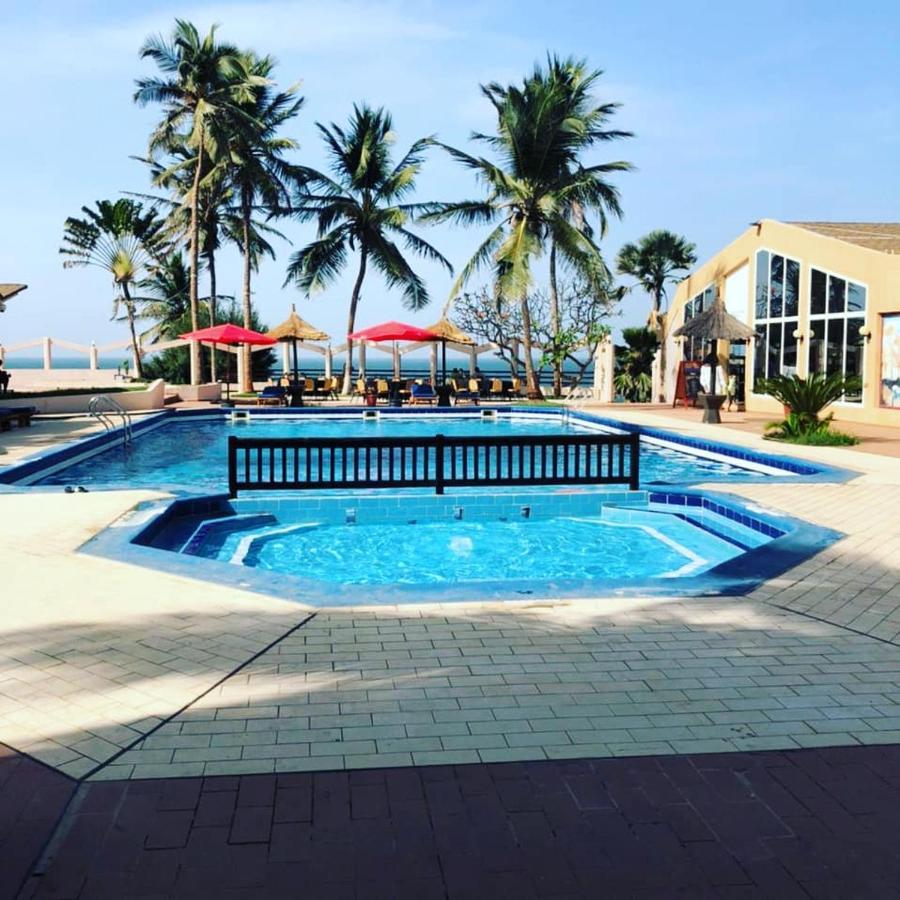 Tropic Garden Hotel Bakau Dış mekan fotoğraf