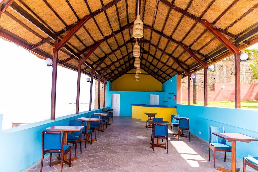 Tropic Garden Hotel Bakau Dış mekan fotoğraf
